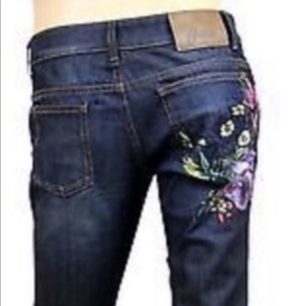 Authentic Gucci floral embroidered pocket jeans 4